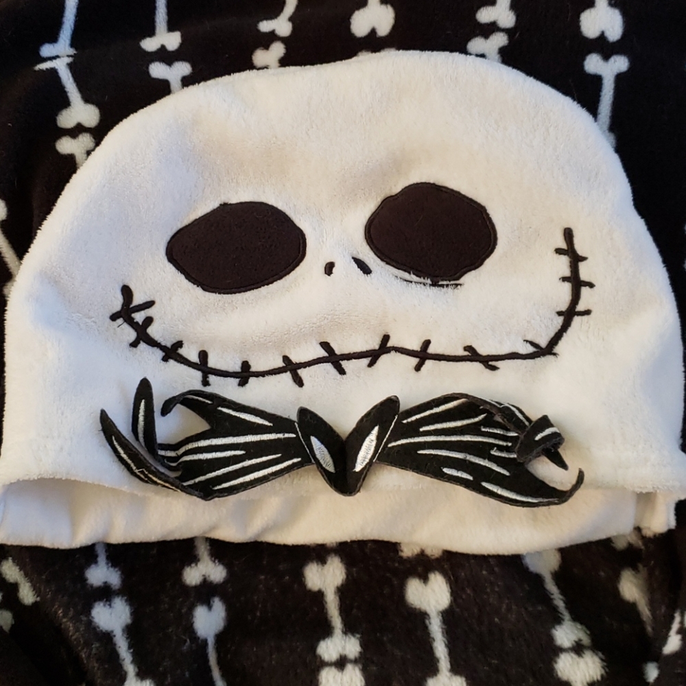 Jack Skellington hooded blanket